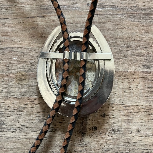 Vintage Bolo - Picture 5 of 5